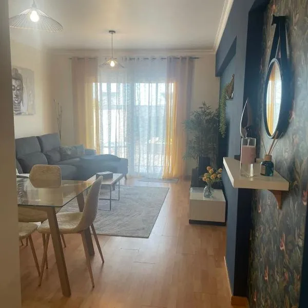 Machico Apt Moderno Familias ou Grupos，位于马希库的酒店