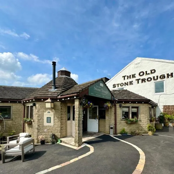 The Old Stone Trough Country Hotel，位于Kelbrook的酒店