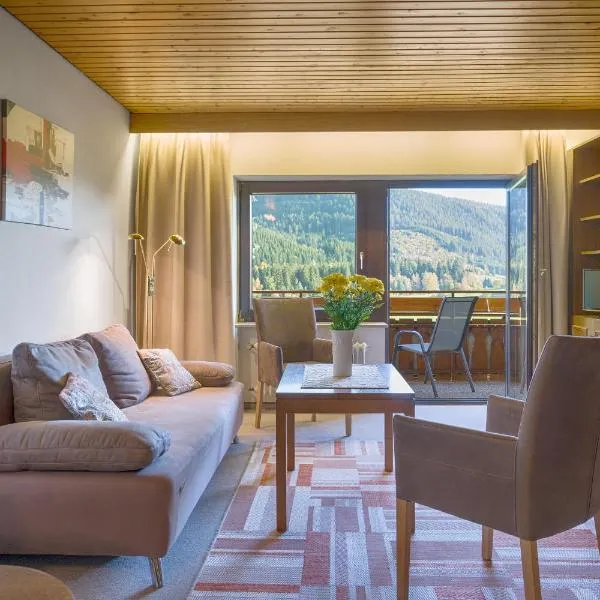 Drei Tannen - Wohnung 05 - Apartmenthaus, Titisee, nahe Badeparadies，位于Titisee的酒店