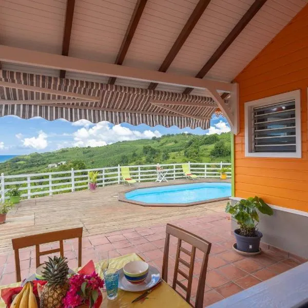 Bungalow avec piscine au cœur de la Campagne Oge，位于圣玛丽的酒店
