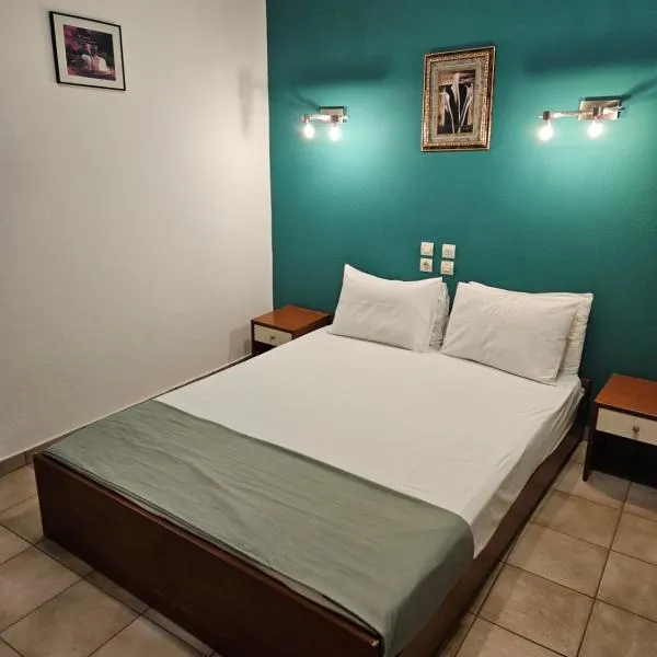 Πανθεον，位于卡梅纳维洛拉的酒店