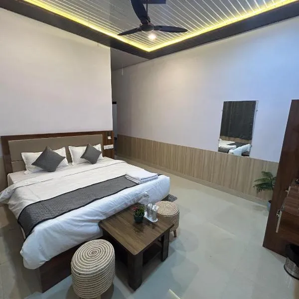Blackberry Resort Pushkar - Nature with Pool，位于布什格尔的酒店