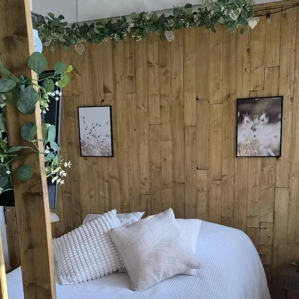 Studio Douce Parenthèse，位于Marchéville的酒店