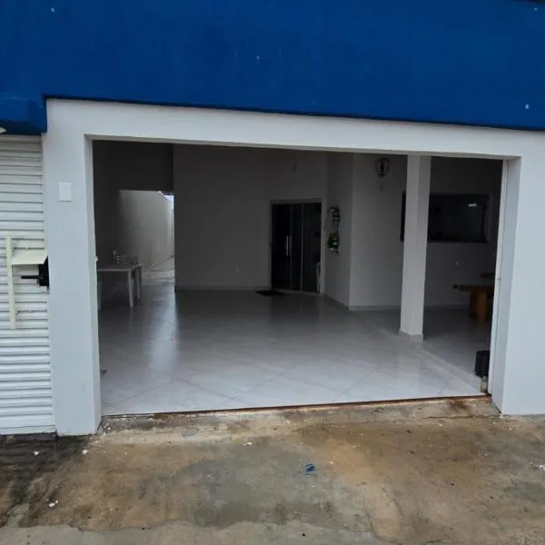 Casa Teixeira de Freitas，位于泰谢拉迪弗雷塔斯的酒店