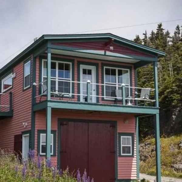 Boat House Loft，位于Port Rexton的酒店