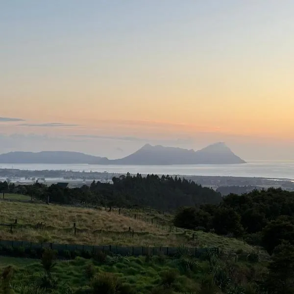 Ruakaka Retreat，位于鲁阿卡卡的酒店