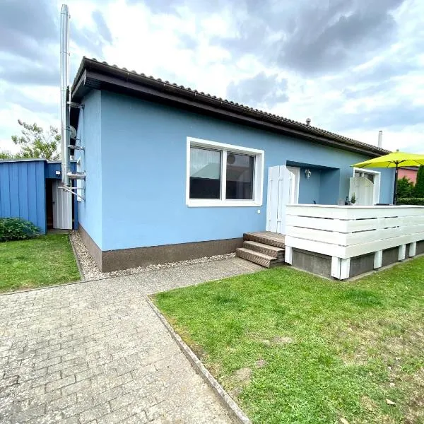 Kapitäns-Bungalow am See，位于格赫伦-莱宾的酒店