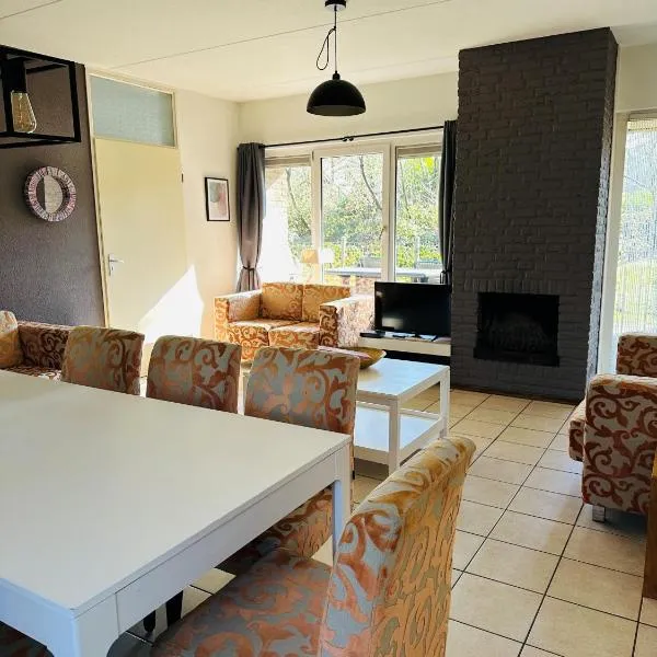 Recreatiebungalow Lochem，位于洛赫姆的酒店