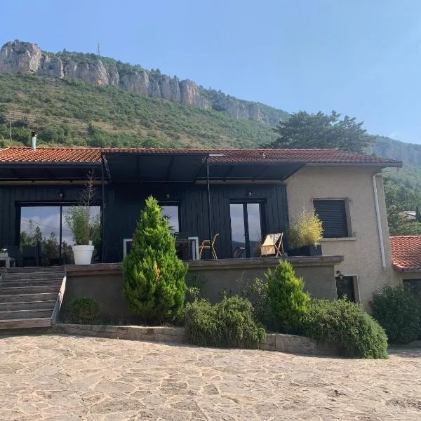 Dans la Pouncho d’Agast，位于米洛的酒店
