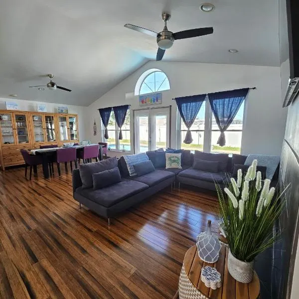 Walk to Waves，位于奥蒙德海滩的酒店