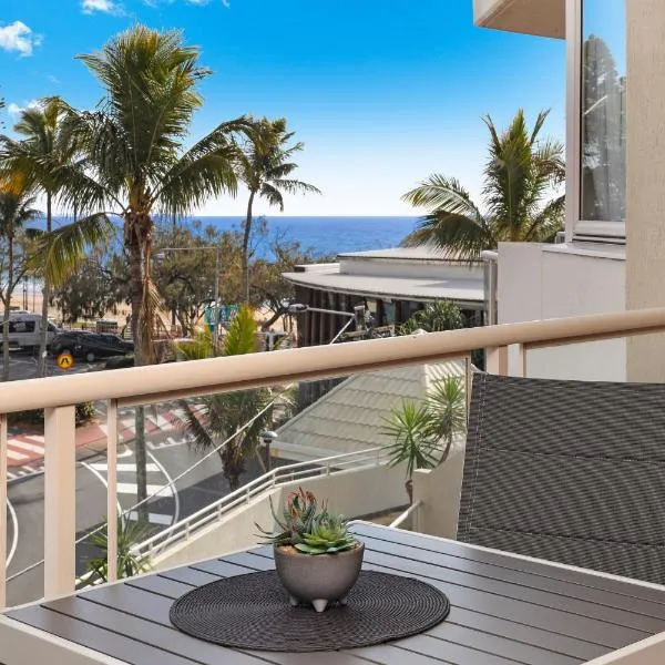 Central Mooloolaba Beachfront Apartment - Located in Sandcastles Resort，位于穆卢拉巴的酒店