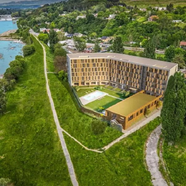 Blue Wave Apartment，位于Banka的酒店