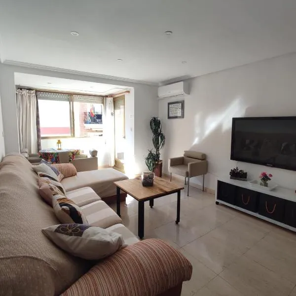 Eva Santa pola，位于圣波拉的酒店