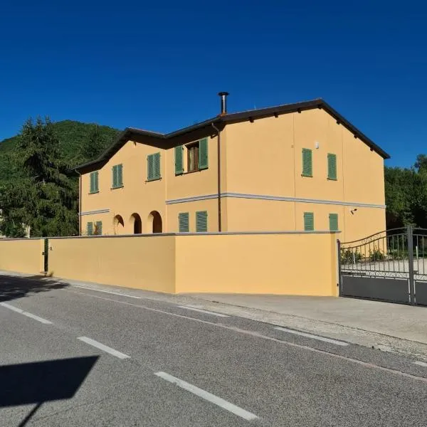 CasArmando Casa Vacanze，位于福利尼奥的酒店
