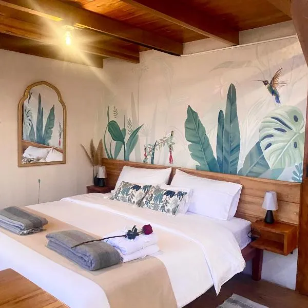 Andes Escape - Suites and Farm，位于Patate的酒店