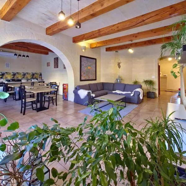 Sunny Villa，位于纳杜尔的酒店