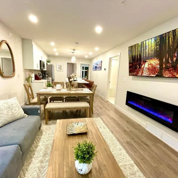 Mountain View New Luxury Condo at Banff Entrance，位于坎莫尔的酒店