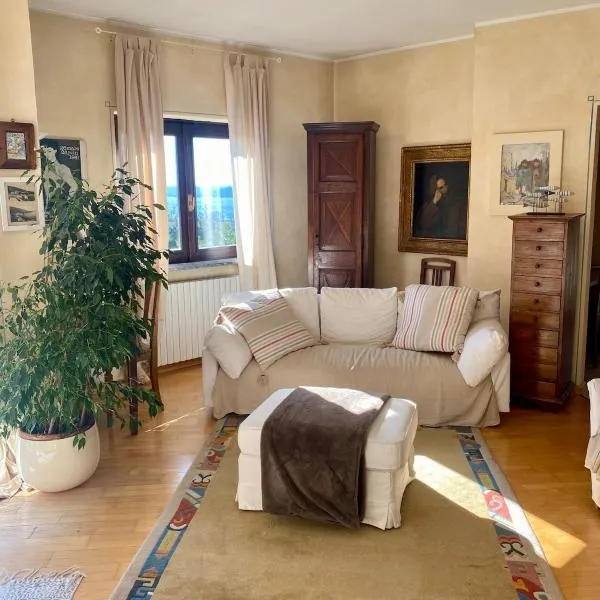 Sun Lake House and Hill，位于莱萨的酒店