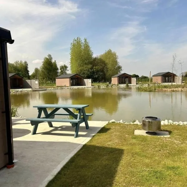 Lakeside Fishing Retreats，位于波士顿的酒店
