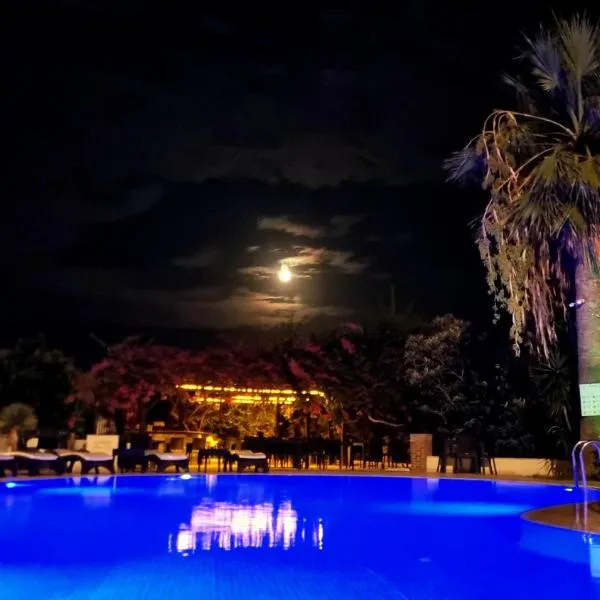 Mare Garden Hotel，位于阿克亚拉尔的酒店