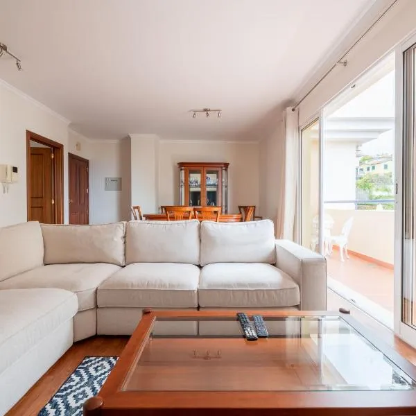 Madeira Sunny Penthouse，位于丰沙尔的酒店