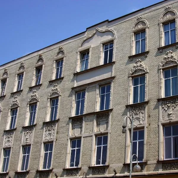 Albergo KOLODZIEJ，位于希隆斯克地区谢米亚诺维采的酒店