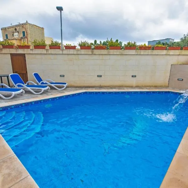 Holiday Home with Private Pool in Gozo，位于休吉让的酒店
