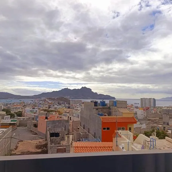 Elly Apartamentos，位于明德卢的酒店