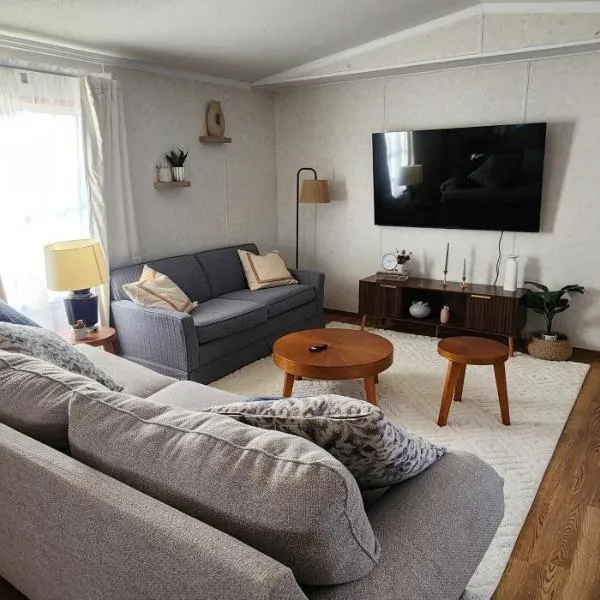 Indoor hosting，位于Interior的酒店