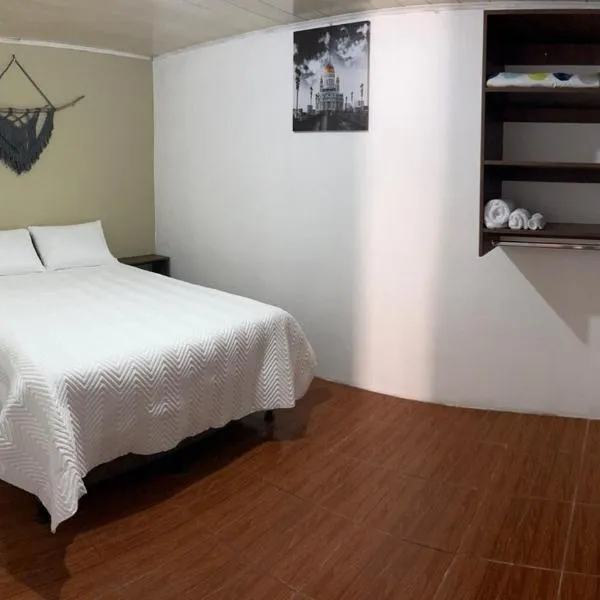 Perezoso View Apartment，位于瓜皮莱斯的酒店