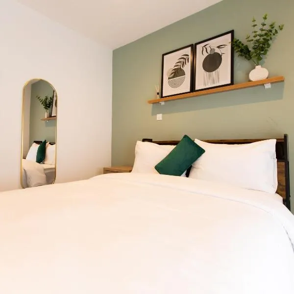 Vibrant Studio at Loxwood House，位于阿克拉的酒店