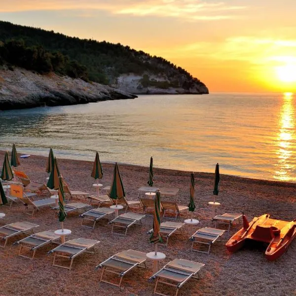 Pugnochiuso Resort Hotel del Faro，位于维耶斯泰的酒店