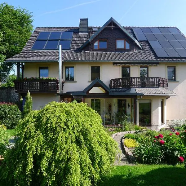 Ferienwohnung Börner，位于弗劳恩施泰因山的酒店