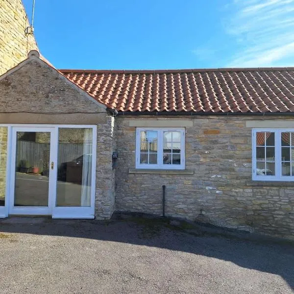 Heather Cottage - a beautiful cosy cottage for couples，位于Snainton的酒店