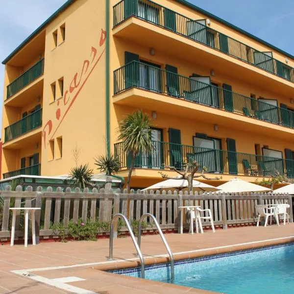 Hotel Picasso，位于Fontanilles的酒店