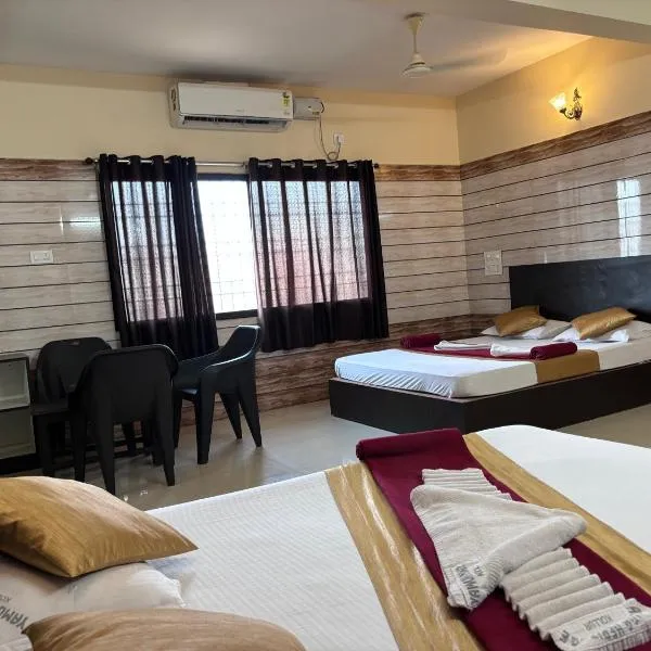 Yamuna Vihaar Tourist Home，位于科鲁鲁的酒店