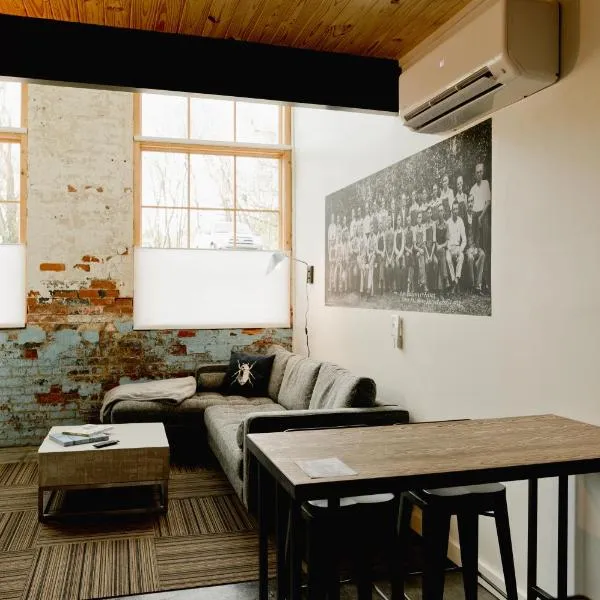 Loom Room Retreat，位于道尔顿的酒店