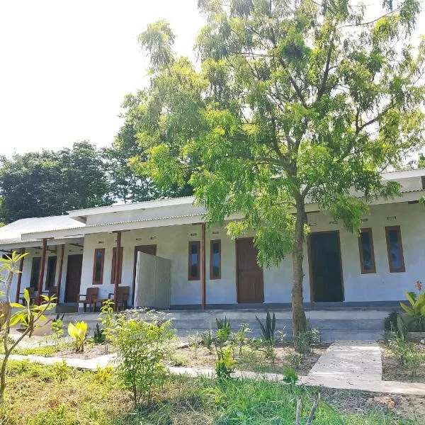 Rasta Homestay Ekas Bay，位于Pulau Gilkaliantan的酒店