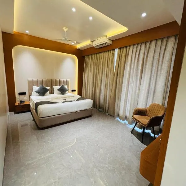 Hotel Royal Retreat，位于舍地的酒店