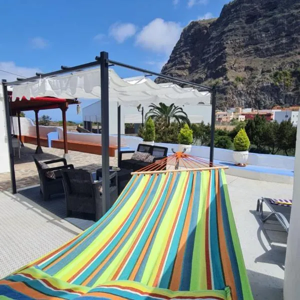 Casa Marcos in La Gomera with relaxing terrace，位于阿古洛的酒店