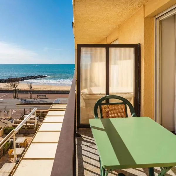 2 à 4p - Charmant studio vue Ocean，位于卡布勒通的酒店