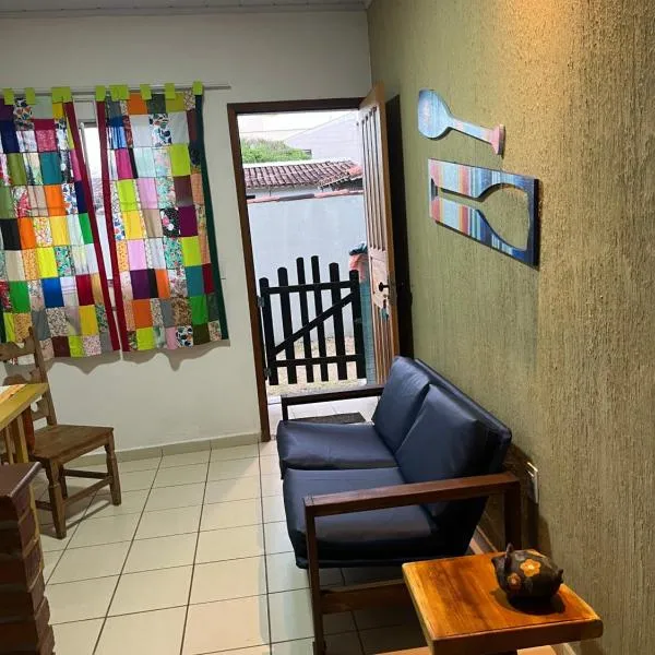 Casa Jacaraipe 100 m da praia，位于塞拉的酒店