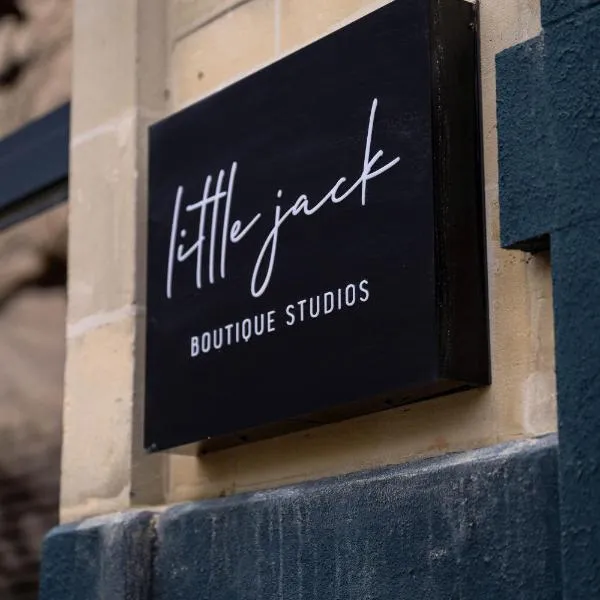 Little Jack Boutique Studios，位于法尔肯堡的酒店