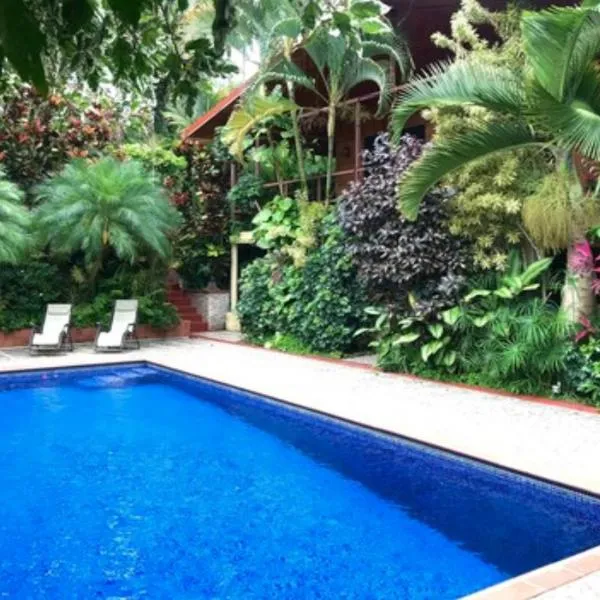 Eden Atenas Costa Rica，位于阿特纳斯的酒店
