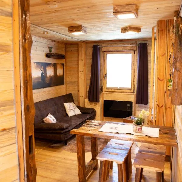 Land Alm Family Lodges，位于Nohra的酒店