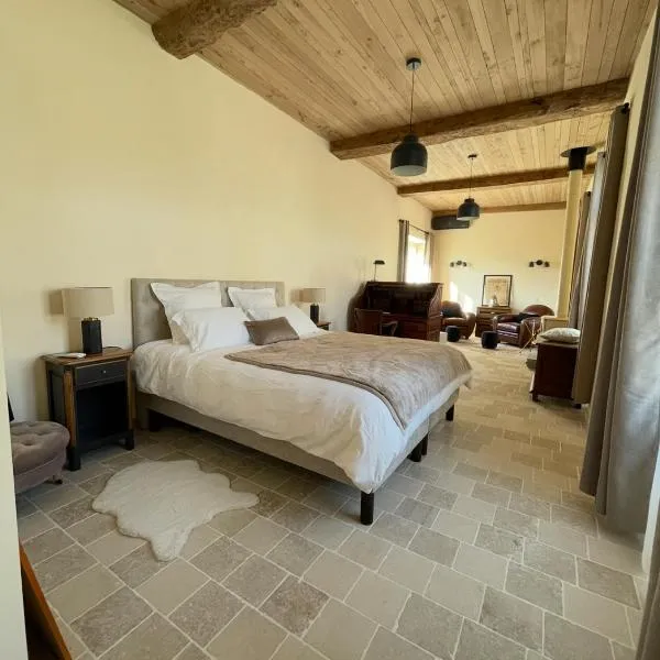 Chambre d'hôte de La Baumée，位于Hiesville的酒店