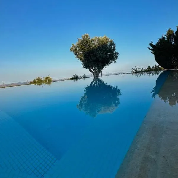 Sea & Serenity，位于Agii Dimitrios ke Panteleimon的酒店