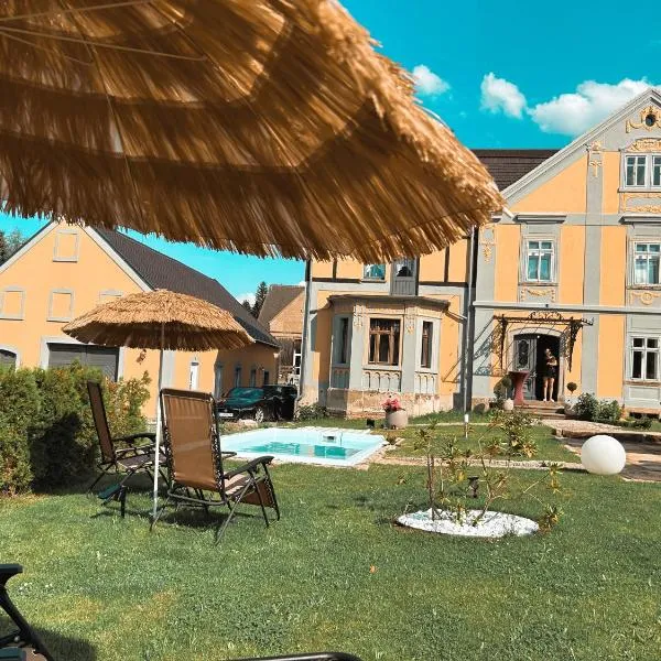 Villa Hänsch，位于大舍瑙的酒店