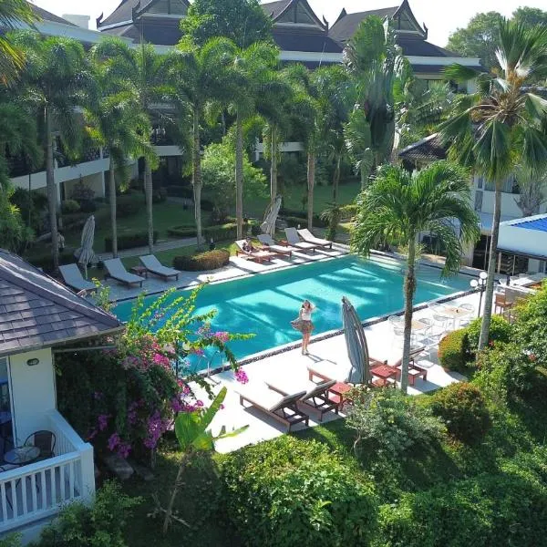 Serenity Lakeside Resort，位于卡图的酒店