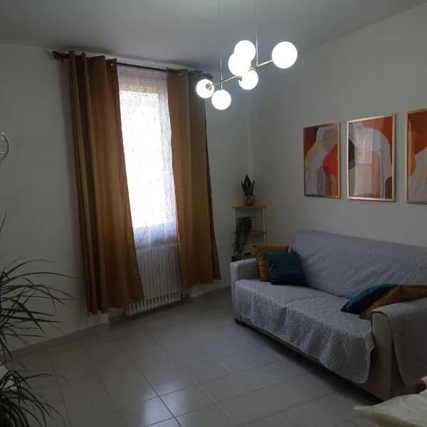 Gocce di Rugiada，位于Medole的酒店